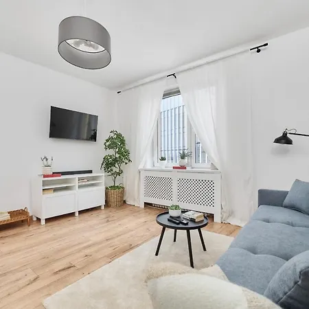 Railway Station Comfortable Studio By Renters Lejlighed *